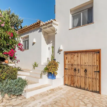 Scenic Villa, Costa Blanca, Cleaning Included