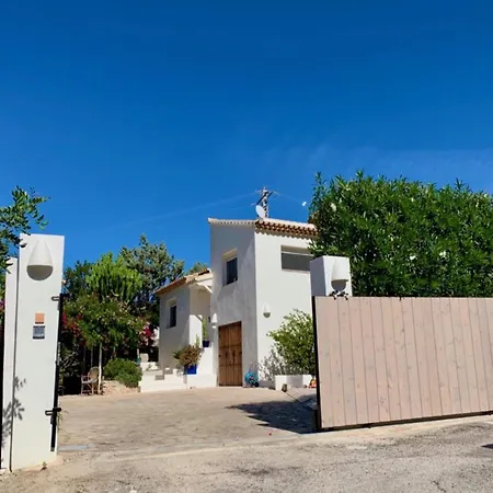 Scenic Villa, Costa Blanca, Cleaning Included * Denia