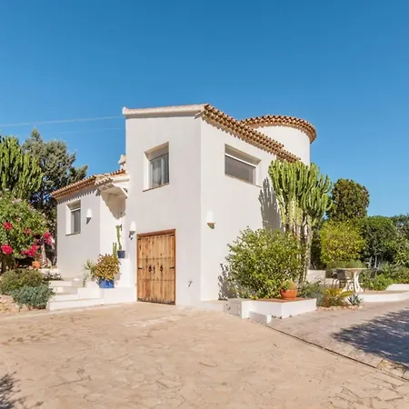 Scenic Villa, Costa Blanca, Cleaning Included *