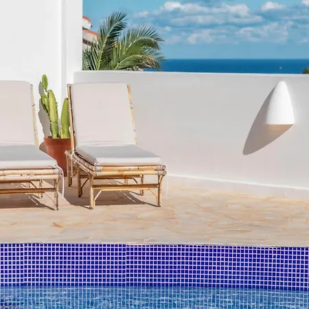 Scenic Villa, Costa Blanca, Cleaning Included Villa